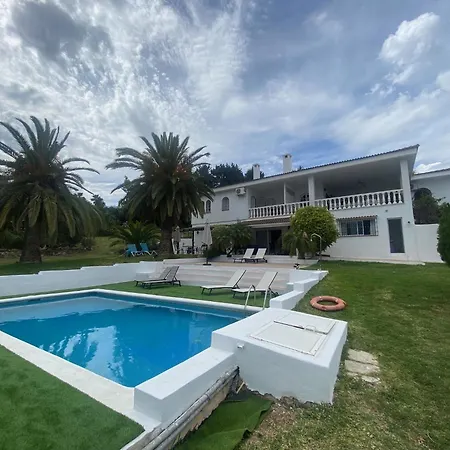 Semesterbostad Tranquilla *