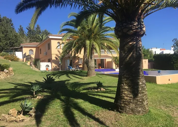 Semesterbostad Tranquilla *